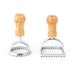 Best reviews of π Fox Run 57670 Ravioli Cutter Stamps, Round & Square, Set Of 2 π
