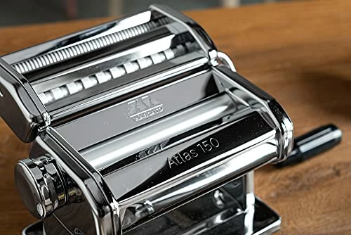 Best deal π₯° MARCATO Atlas 150 Pasta Machine, Made In Italy, Includes Cutter, Hand Crank, And Instructions, 150 Mm, Stainless Steel 𧨠- Image 3